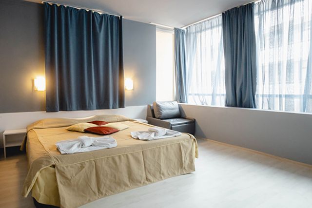 Sun Palace Hotel - tek yatak odalı s?it