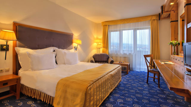 Kempinski Grand Arena Hotel - deluxe room